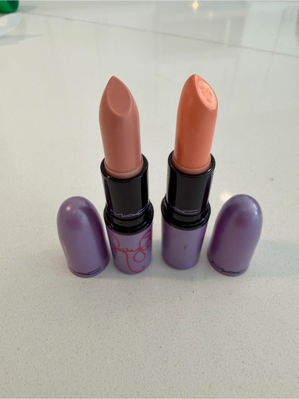 MAC Kelly Osbourne - Riot House and Strip Poker